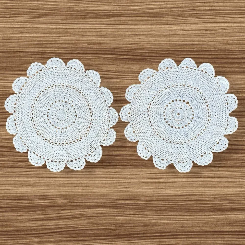 White Crochet Doilies Vtg Pair Round Lace 9.5